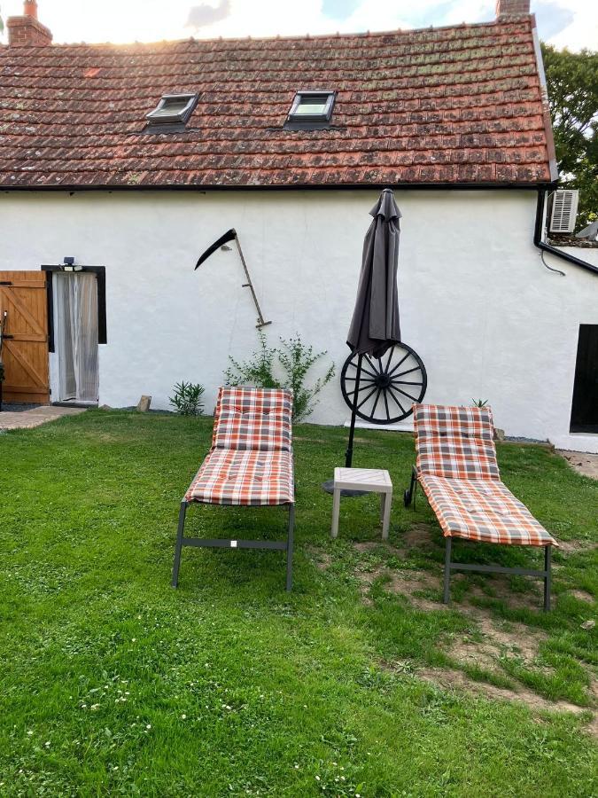 Petite Maison Dans La Nature Preveranges Экстерьер фото